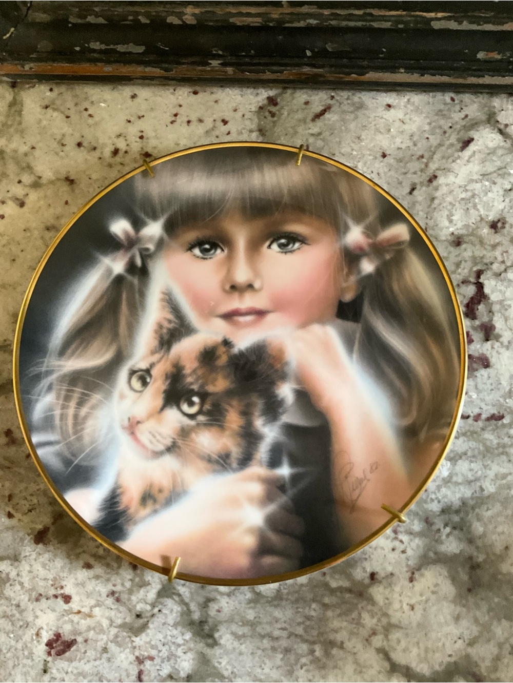 Wedgwood Girl with Calico Cat Decorative Plate - Cream, Brown, Black